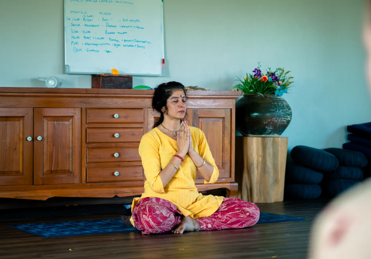 200 hour yoga teacher training in thailand