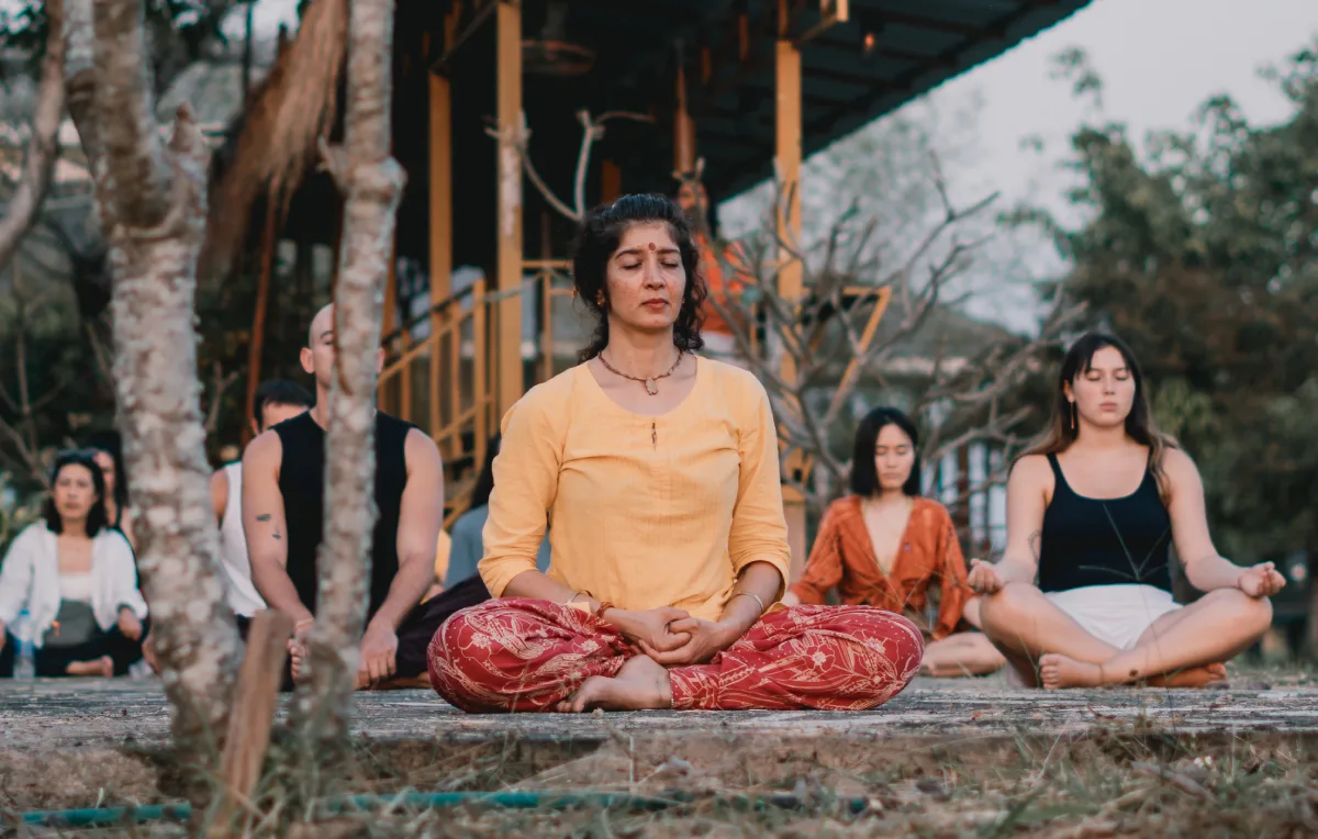 Yoga-Teacher-Training-In-Rishikesh-india