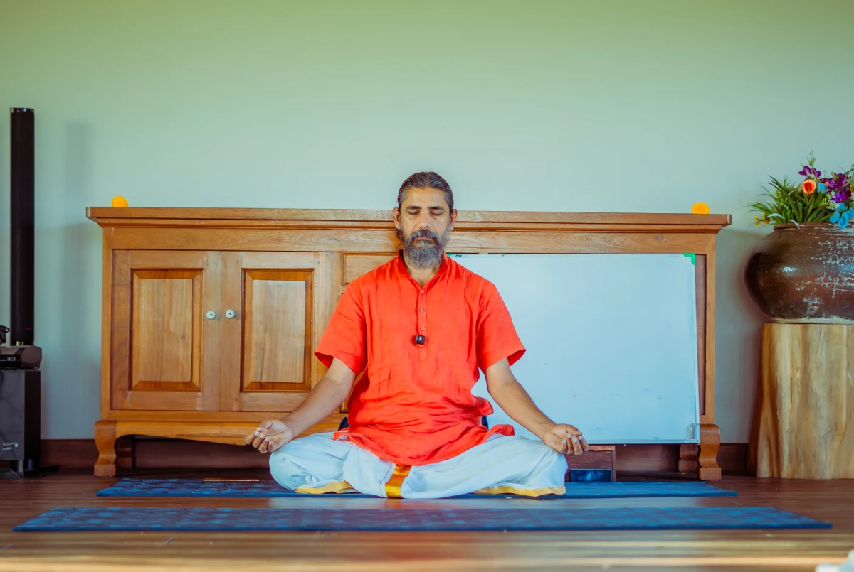 Yoga-Teacher-Training-In-Rishikesh-india