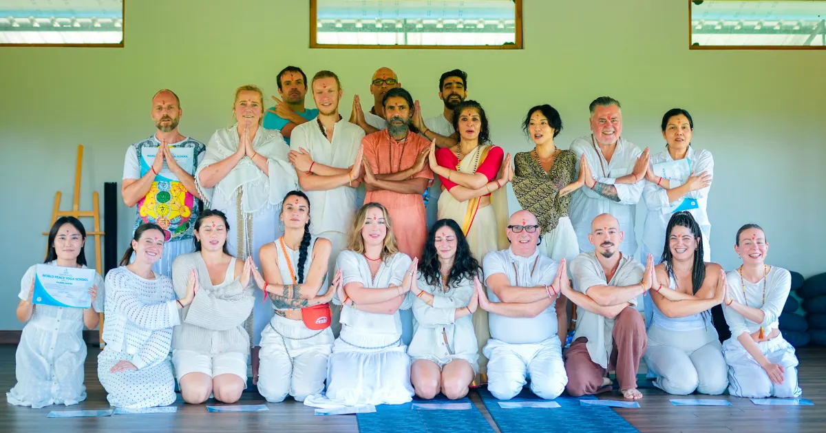 Yoga-Teacher-Training-In-Rishikesh-india