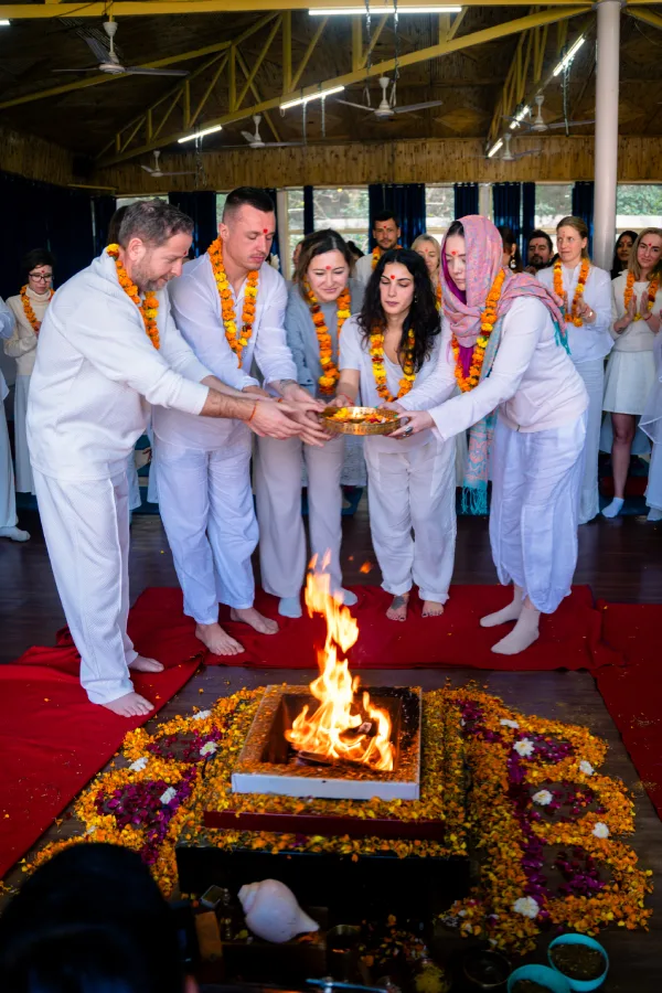 yoga-school-in-rishikesh