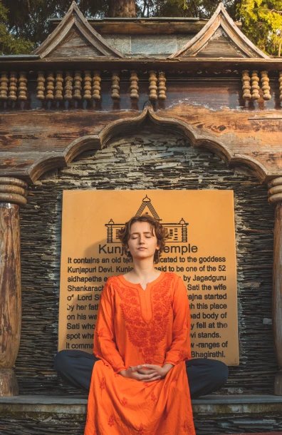 yoga-teacher-training-schools-in-Rishikesh
